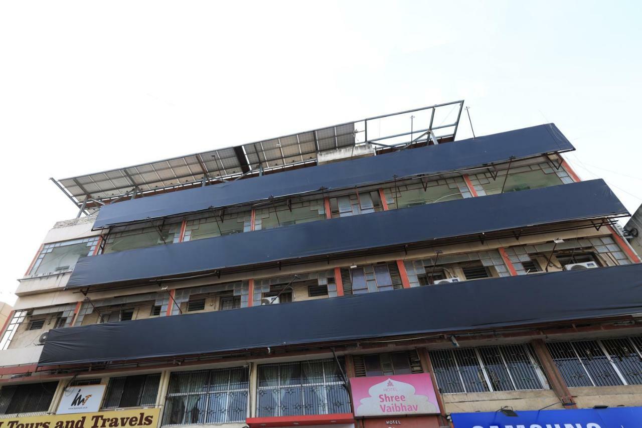 Spot On 39820 Shree Vaibhav Saver Hotel Nágpur Kültér fotó
